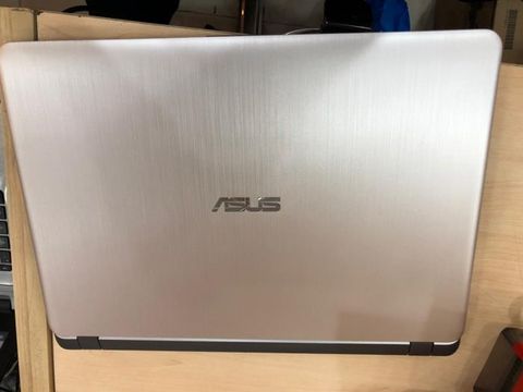 Asus X507UB i7 8550U/4GB/1TB/2GB MX110/15.6