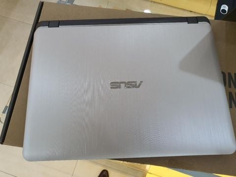 Asus X407UF i7 8550U/4GB/1TB/2GB MX130/14