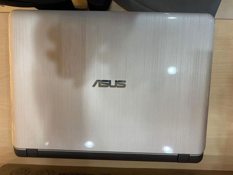 Asus X407UF i7 8550U/4GB/1TB/2GB MX130/14