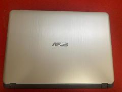  Asus X507UF i7 8550U/4GB/1TB/2GB MX130/15.6