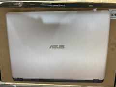  Asus X507UF i7 8550U/4GB/1TB/2GB MX130/15.6