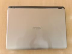  Asus X507UF i7 8550U/4GB/1TB/2GB MX130/15.6