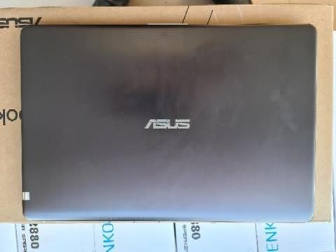 Asus S530UN i5 8250U/4GB/1TB/2GB MX150/15.6