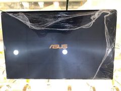  Asus UX333FA i5 8265U/8GB/256GB/13.3