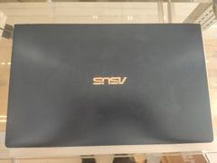  Asus UX433FA i5 8265U/8GB/256GB/14