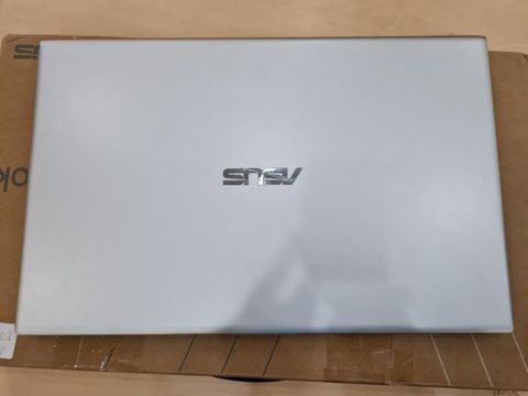 Asus A512FA i3 10110U/8GB/512GB/15.6