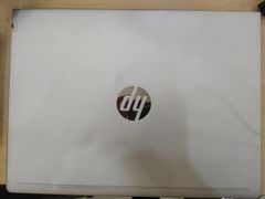  HP Probook 430 G6 i5 8265U/4GB/256GB/13.3