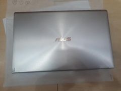  Asus UX333FN i5 8265U/8GB/512GB/2GB MX150/13.3