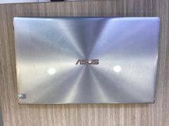  Asus UX333FN i5 8265U/8GB/512GB/2GB MX150/13.3
