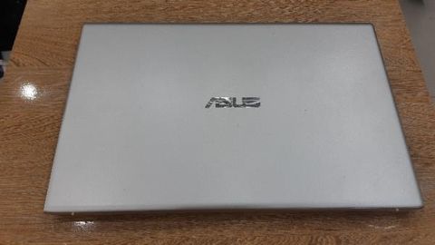 Asus A512FL i5 10210U/8GB/512GB/2GB MX250/15.6