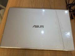  Asus A512FL i5 10210U/8GB/512GB/2GB MX250/15.6