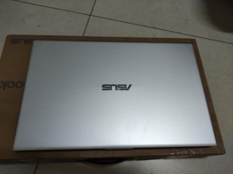 Asus A512FL i5 10210U/8GB/512GB/2GB MX250/15.6