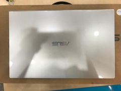  Asus X515EP i5 1135G7/8GB/512GB/2GB MX330/15.6
