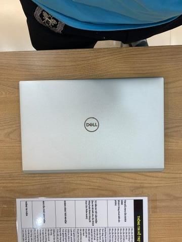 Dell Vostro 5301 i7 1165G7/8GB/512GB/2GB MX350/13.3
