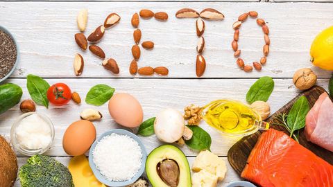 Chế độ ăn keto là gì? Lợi ích, các lưu ý và thực đơn keto mẫu cho bạn