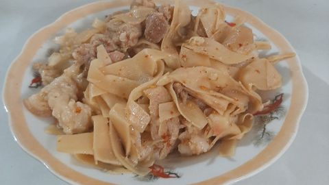 Cách nấu thịt kho với măng tươi đậm đà cực ngon, đơn giản tại nhà