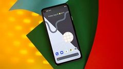  Google Pixel XE bất ngờ lộ ảnh thực tế với màn hình đục lỗ, chạy Android 11, nhiều khả năng sẽ thuộc phân khúc tầm trung 