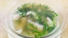  Cách nấu canh cá khoai cải cúc (tần ô) ngọt mát đưa cơm cho cả nhà 
