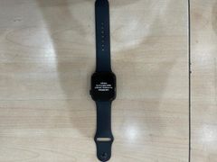  Apple Watch S5, 44mm Space Grey case and black sport band 