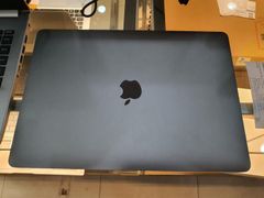  Apple MacBook Pro with Touch Bar i5 1.4GHz quad-core 8th/8GB/256GB/13.3