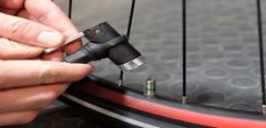  Hướng dẫn cách bơm van xe đạp đúng và hiệu quả 
