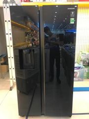  Tủ lạnh Samsung Inverter 617 lít RS64R53012C/SV 
