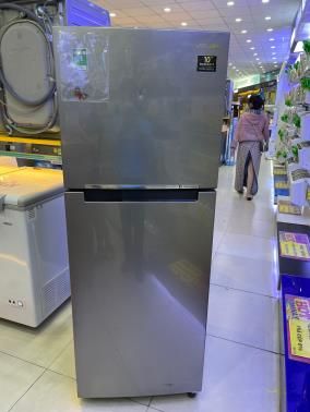 Tủ lạnh Samsung Inverter 299 lít RT29K5012S8/SV