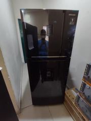  Tủ lạnh Samsung Inverter 360 lít RT35K5982BS/SV 