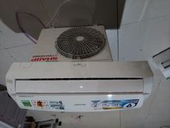  Điều hòa Sharp Inverter 9000 BTU AH-X9VEW 