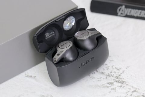 Tai nghe Bluetooth TWS Jabra Elite 65t Đen Titanium