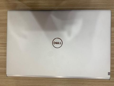 Dell Inspiron 7501 i7 10750H/8GB/512GB/4GB GTX1650Ti/15.6