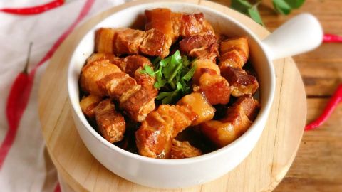 Cách kho thịt nhanh mềm thấm vị hấp dẫn đơn giản tại nhà