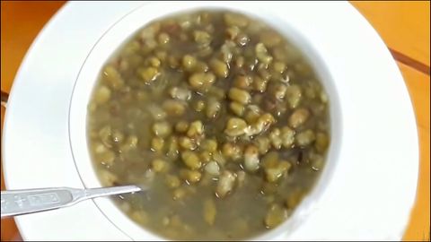 Cách nấu chè đậu xanh hột nguyên hạt không bị nát cục đơn giản