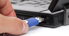  Các tiêu chuẩn cổng USB trên laptop và cách phân biệt 