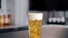  2 cách làm trà đào macchiato và kem cheese thơm béo hấp dẫn 