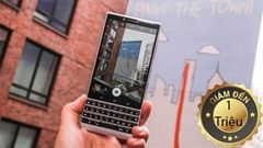  BlackBerry tung khuyến mãi lớn đến 1 triệu hấp dẫn trong tháng 11 này, ưu đãi quá đã nhận quà liền tay, sắm ngay 'dâu đen' nhé 