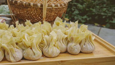 Cách bảo quản hoành thánh đã gói, vỏ hoành thánh dùng lâu, giữ vị thơm ngon