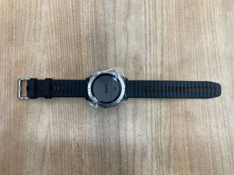 Vòng đeo tay theo dõi sức khỏe Garmin Fenix 6 GPS_010-02158-35 dây Silicone đen