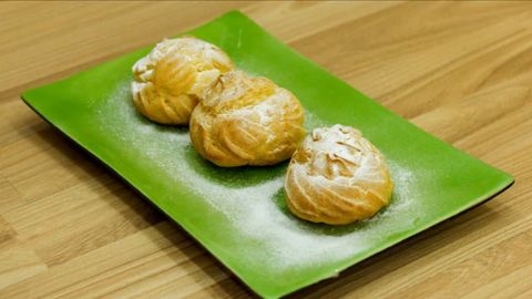 2 cách làm bánh su kem sữa tươi bằng lò nướng béo ngọt, đơn giản dễ làm