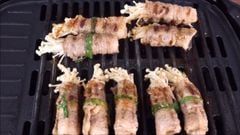  2 cách làm bò cuộn nấm kim châm nướng thơm ngon đậm đà chuẩn vị ngoài hàng 