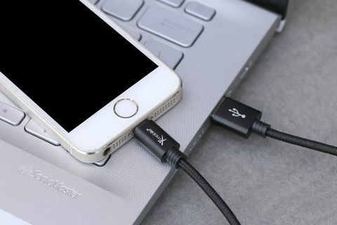 Cáp Lightning 1m Xmobile Spanker B Đen