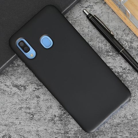 Ốp lưng Galaxy A30 nhựa dẻo Fake Silicon JM Đen