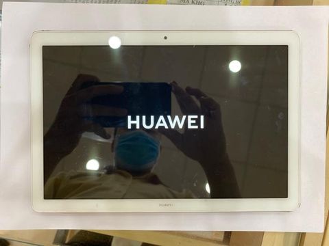 Huawei MediaPad T5 Vàng