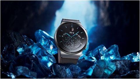 Huawei Watch GT2 Pro ra mắt tại Việt Nam: Pin liên tục 2 tuần, hỗ trợ sạc ngược không dây, giá từ 8.990.000 đồng
