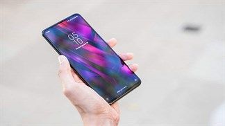 Huawei được cấp bằng sáng chế cho smartphone cụm 5 camera sau hình lục giác vô cùng ấn tượng, đi kèm camera selfie ẩn