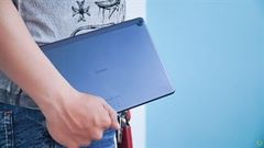  Trên tay bộ đôi máy tính bảng Huawei MatePad và Huawei MatePad T 10S: Màn hình loa, loa Harman Kardon cho âm thanh sống động, giá hấp dẫn 