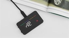  Làm sao để lái xe thêm an toàn hơn? Thiết bị hiển thị thông tin trên kính lái HUD Vietmap V200 này sẽ giúp bạn 