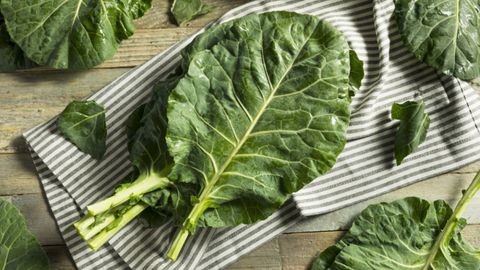 Cải rổ - Collard greens là gì? Công dụng của cải rổ, các món ăn và giá bán
