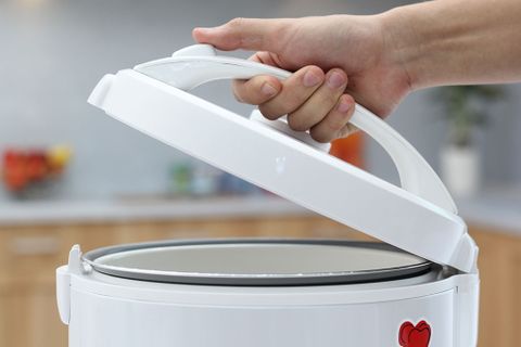 Nồi cơm nắp gài Happycook HCJ-180