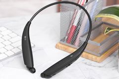  Tai nghe Bluetooth LG HBS-835 Đen 